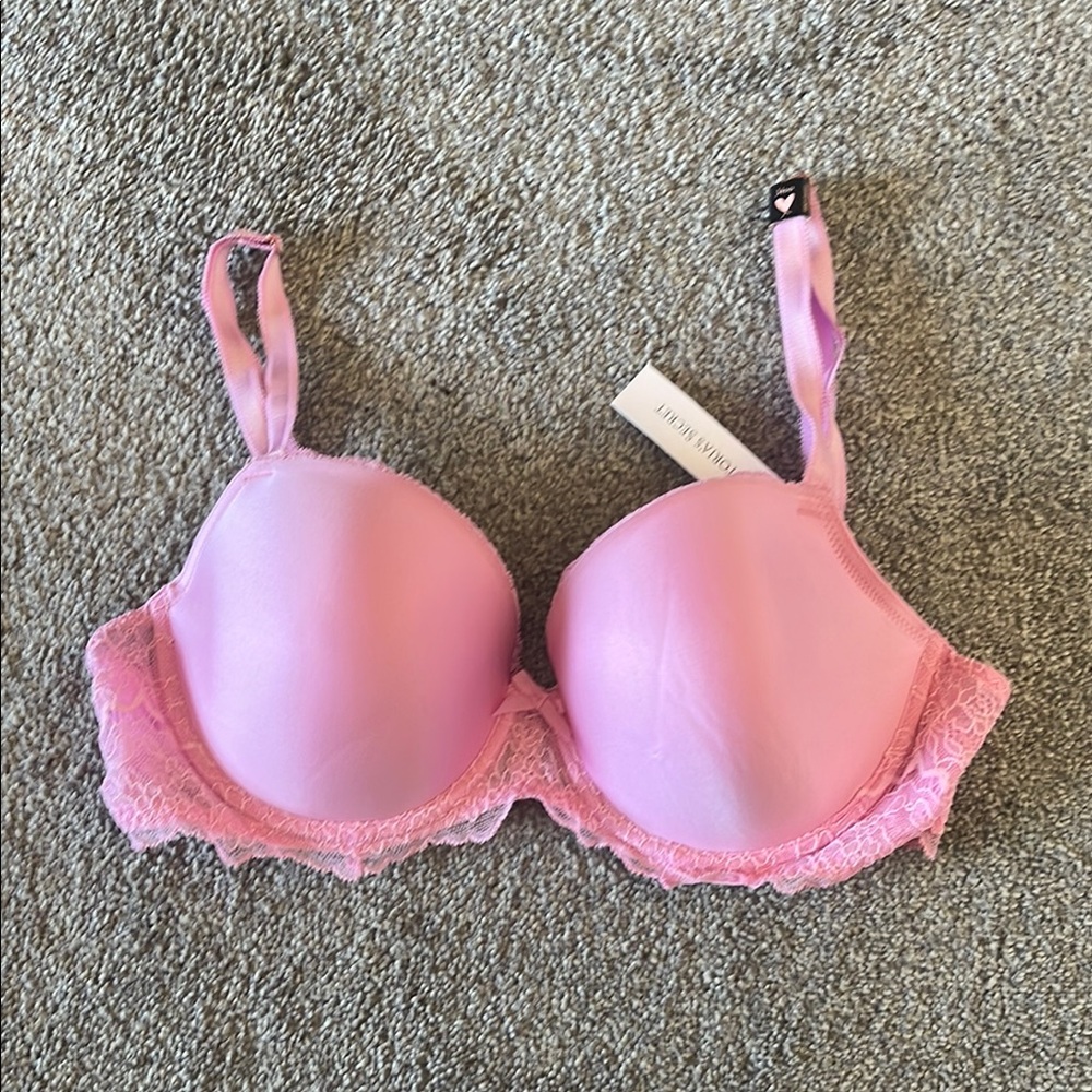 Victoria's Secret Pink Lace Bra